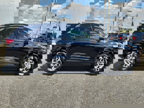 Certified 2020 Ford Escape SE image 7