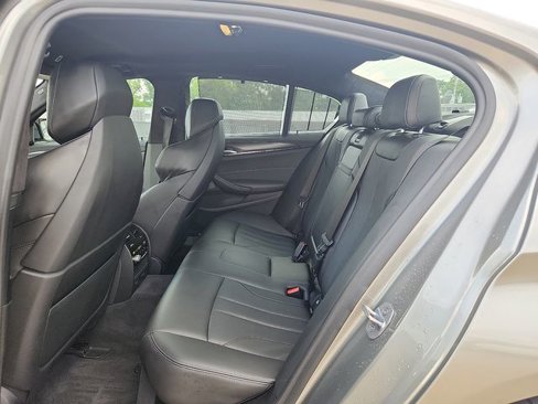 Used 2019 BMW M5 w/ Executive Package image 9
