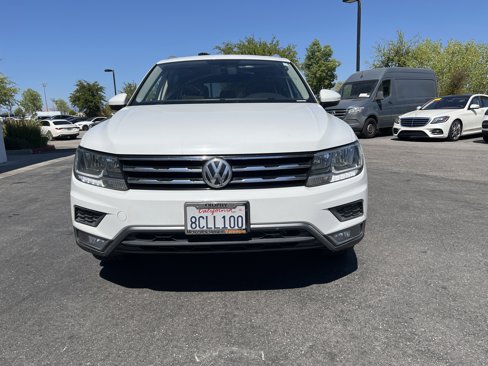 Used 2018 Volkswagen Tiguan SEL image 2