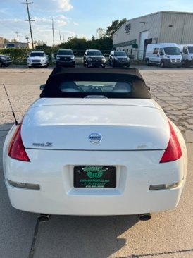 Used 2007 Nissan 350Z Touring image 23
