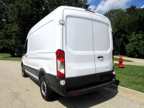 Used 2017 Ford Transit 250 130 Medium Roof image 24