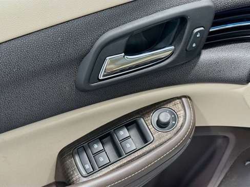 Used 2015 Chevrolet Malibu LTZ image 17