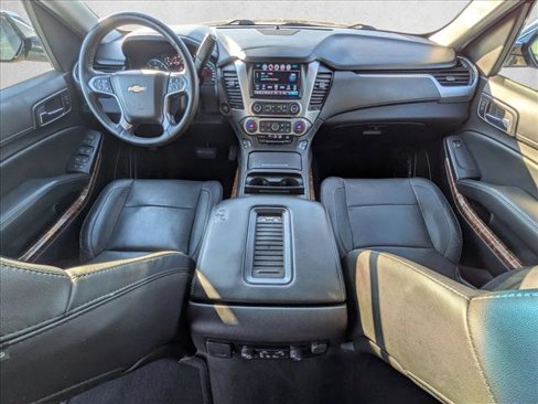 Used 2016 Chevrolet Suburban LTZ image 18