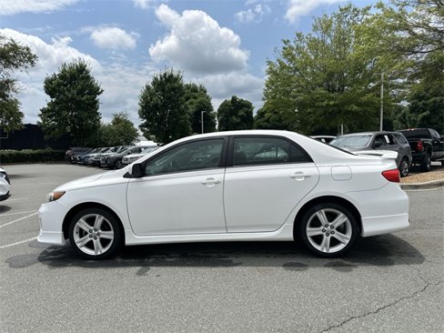 Used 2013 Toyota Corolla S image 2