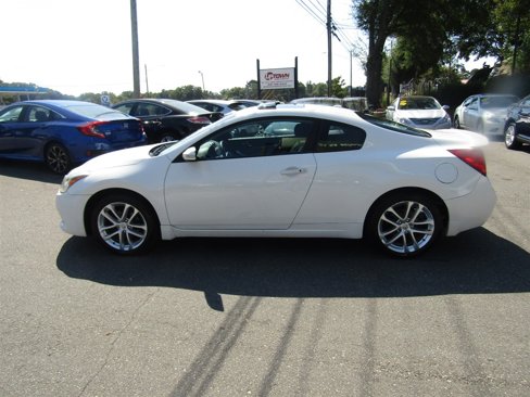 Used 2010 Nissan Altima 3.5 SR w/ Leather Pkg image 4