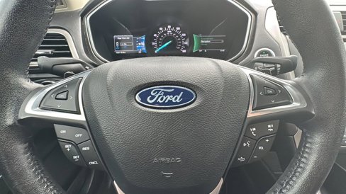 Used 2018 Ford Fusion SE w/ Fusion SE Technology Package image 27