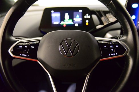Used 2022 Volkswagen ID.4 Pro image 14