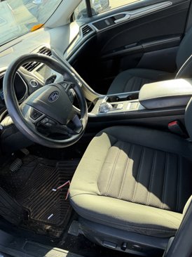 Used 2019 Ford Fusion SE image 7