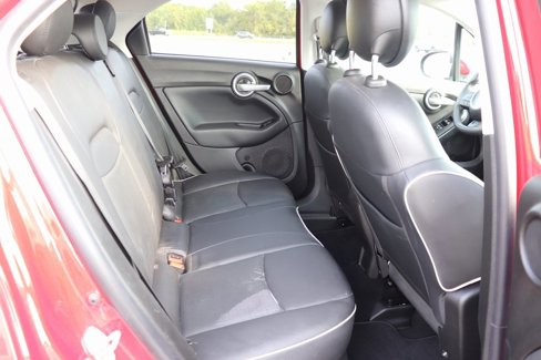 Used 2017 FIAT 500X Lounge image 17