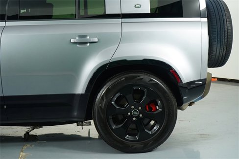 Used 2020 Land Rover Defender 110 X image 17