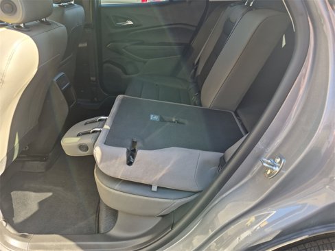 Used 2024 Chevrolet Trax ACTIV w/ Sunroof Package image 31