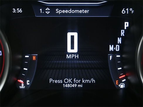 Used 2015 Dodge Challenger SXT image 21