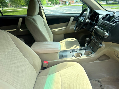 Used 2010 Toyota Highlander 2WD image 27