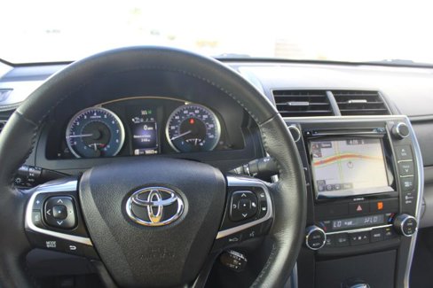 Used 2017 Toyota Camry XLE image 28