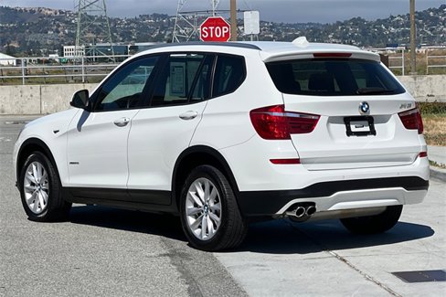 Used 2017 BMW X3 xDrive28i image 6
