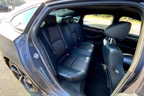 Used 2018 Honda Accord Sport image 28