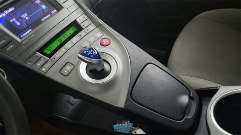 Used 2013 Toyota Prius Plug-In Hybrid image 25