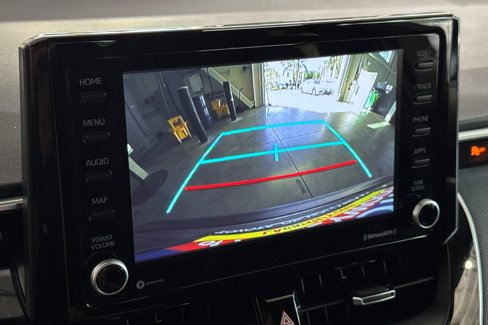 Used 2022 Toyota Corolla SE image 18