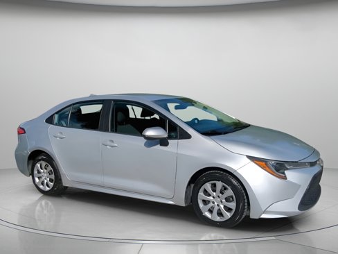 Used 2021 Toyota Corolla LE image 35