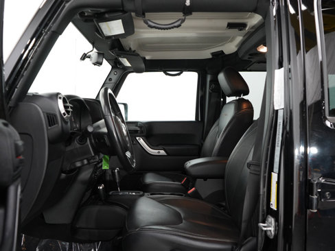 Used 2018 Jeep Wrangler Unlimited Sahara w/ Dual Top Group image 19