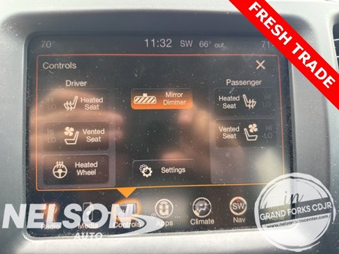 Used 2015 Jeep Cherokee Limited w/ Luxury Group image 9