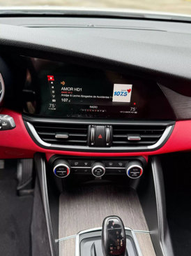 Used 2019 Alfa Romeo Giulia Ti image 14