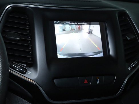 Used 2021 Jeep Cherokee Latitude image 29