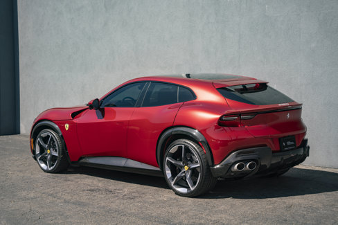 Used 2024 Ferrari Purosangue image 3