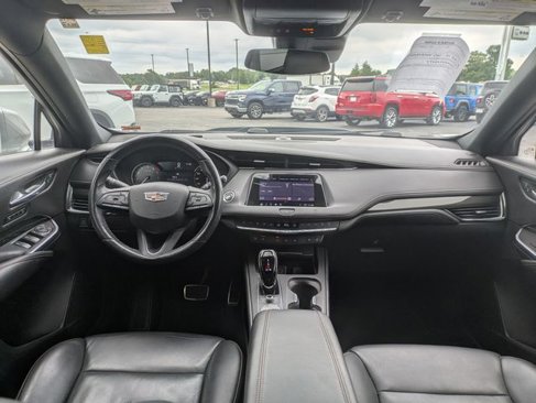 Used 2019 Cadillac XT4 Sport image 13