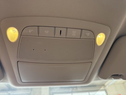 Used 2018 Nissan Rogue Sport SV image 32