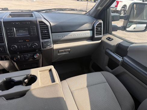 Used 2019 Ford F250 XLT w/ XLT Value Package image 35
