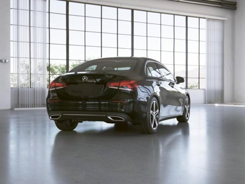 Certified 2022 Mercedes-Benz A 220 4MATIC image 23