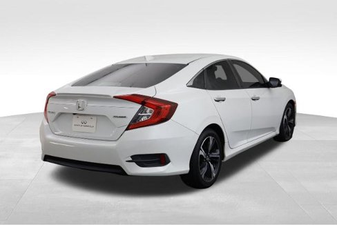 Used 2018 Honda Civic Touring image 27