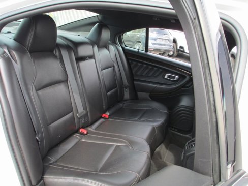 Used 2016 Ford Taurus Limited image 19