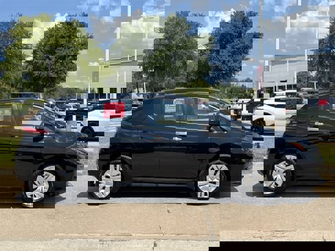 Certified 2023 Nissan Leaf S image 3