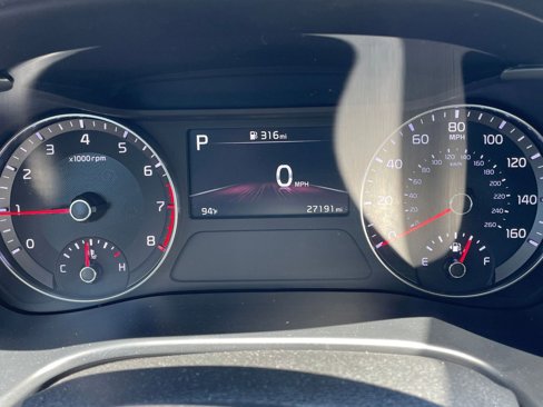 Used 2024 Kia Forte LXS image 40