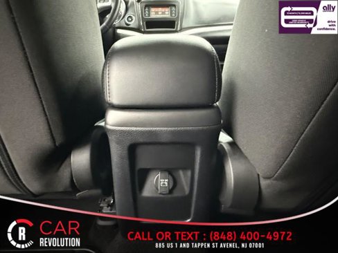 Used 2018 Dodge Journey SE w/ Popular Equipment Group image 40