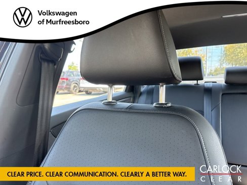Used 2021 Volkswagen Passat 2.0T R-Line image 23