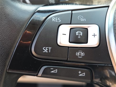 Used 2019 Volkswagen Atlas SE image 24