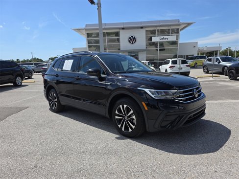 Certified 2023 Volkswagen Tiguan S image 9