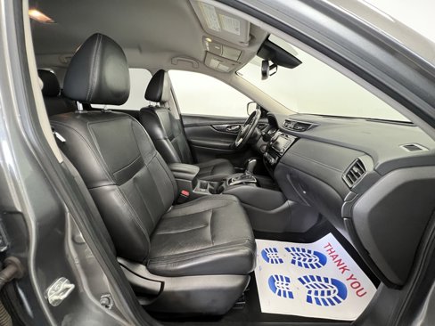 Used 2018 Nissan Rogue SL image 8