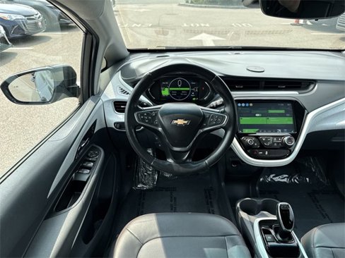 Used 2021 Chevrolet Bolt Premier w/ Infotainment Package image 16