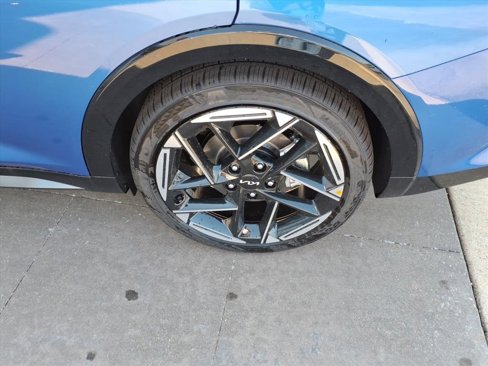 New 2025 Kia K4 GT-Line image 8