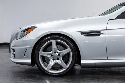 Used 2014 Mercedes-Benz SLK 250 image 12