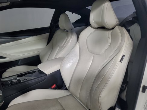 Used 2018 INFINITI Q60 2.0t w/ Sensory Package 2.0T Luxe image 17