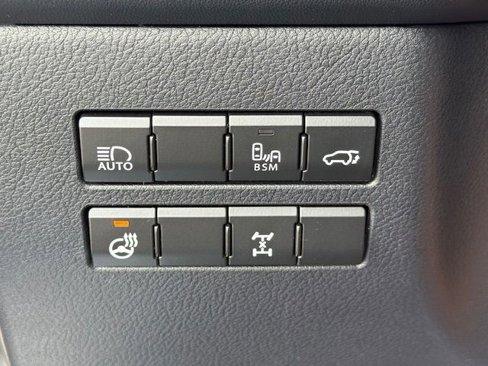 Used 2019 Lexus NX 300 AWD image 33