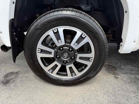 Used 2018 Toyota Tundra SR5 image 54