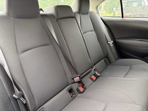 Used 2023 Toyota Corolla LE image 18