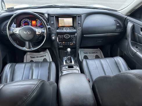 Used 2011 INFINITI FX35 AWD image 17