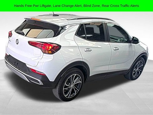 Used 2022 Buick Encore GX Select image 6